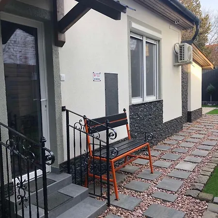 Apartment Zizi Maganszallashely Debrecen